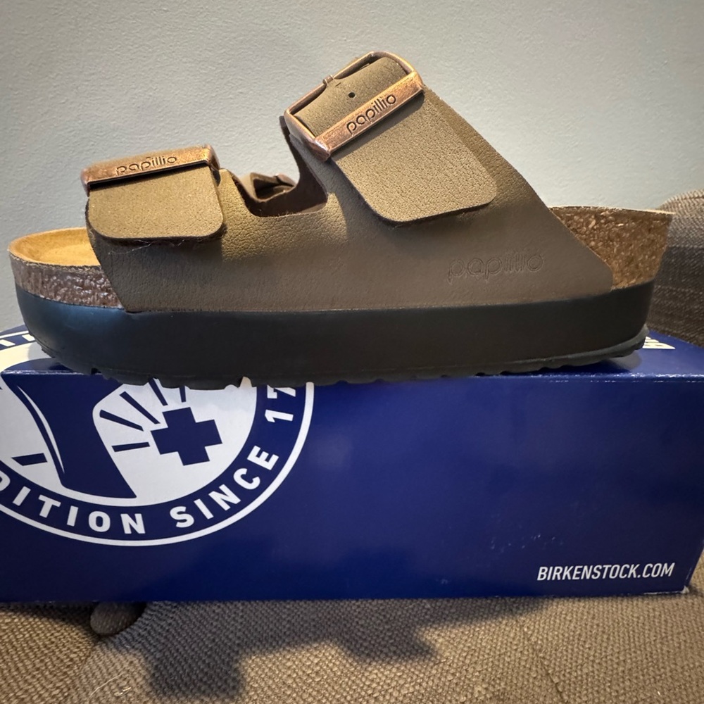Papillio by Birkenstock vegan platform Brown tan Sandals Arizona 6 6.5 37